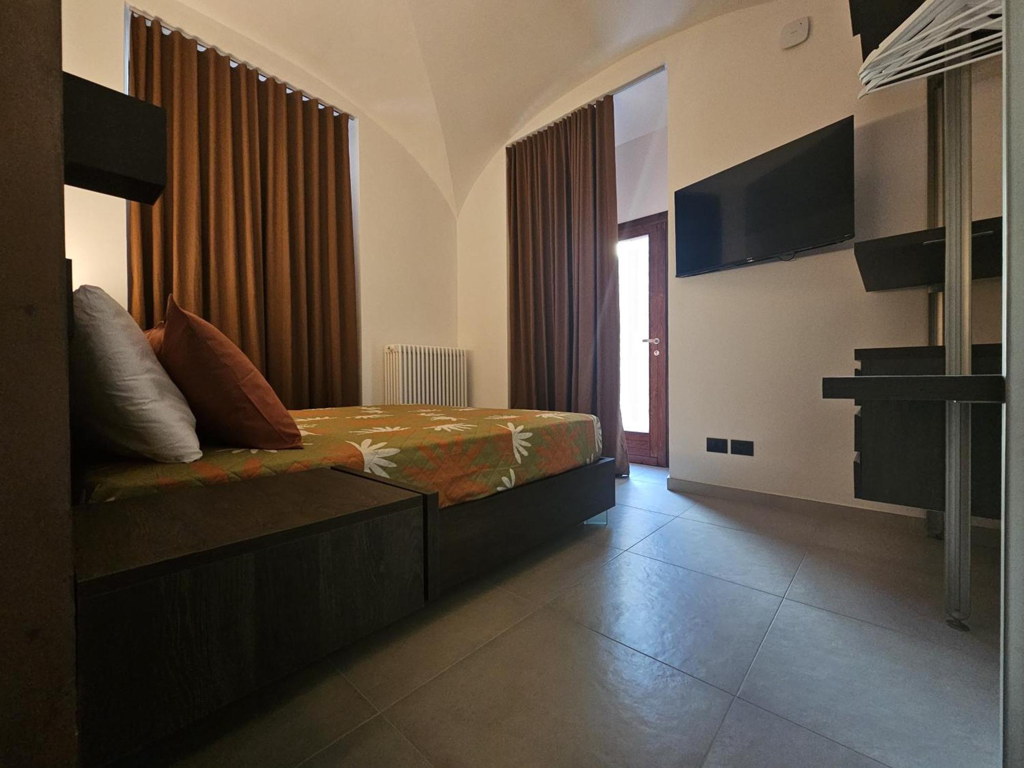Dimora Adelfina - L'Aquila Centro Villa Exterior foto